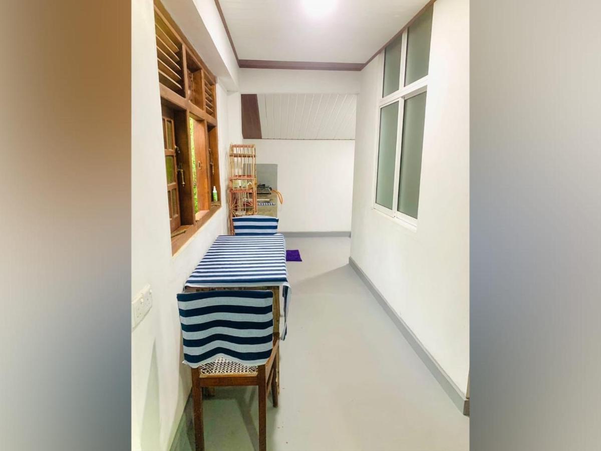 Vinu'S Place Matara Buitenkant foto